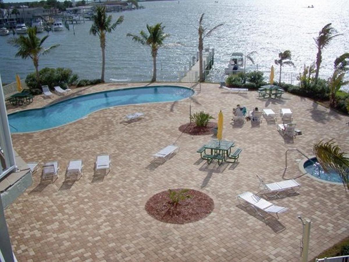 Boca Ciega Resort By Travel Resort Services 세인트피터즈버그 외부 사진